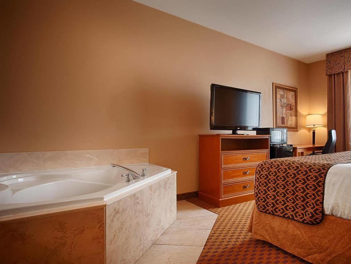 Best Western South Plains Inn&Suites Levelland Exterior foto